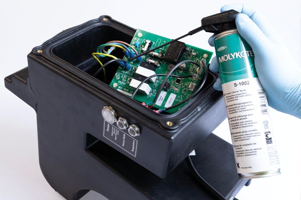 Molykote spuitbussen met smartstraw bij Mavom